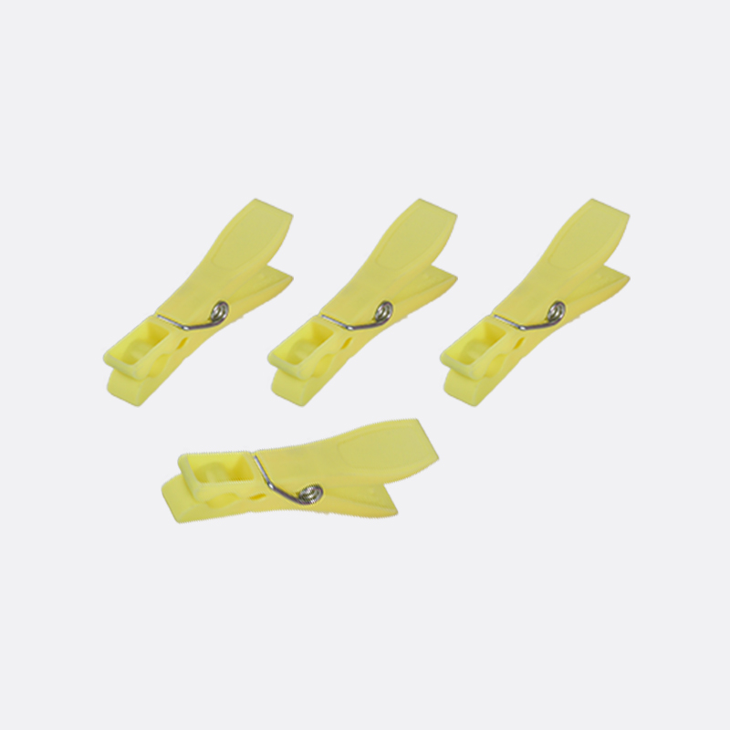 PLASTIC CLOTHES PEGS-1027